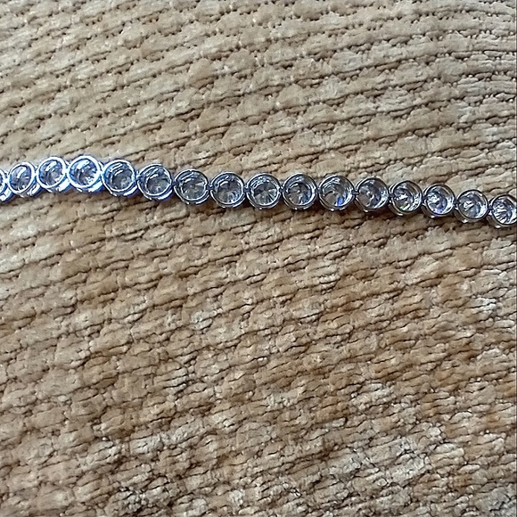 Bracelet CZ Crystal Stone Large NWOT tennis Bracelet - Picture 8 of 14